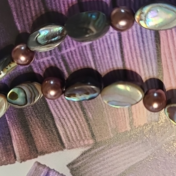 ABALONE/MOTHER OF PEARL NECKLACE - Picture 6 of 8